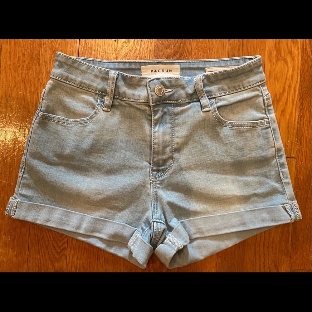 Pacsun Lightwash Super Stretch Shortie Jean Shorts